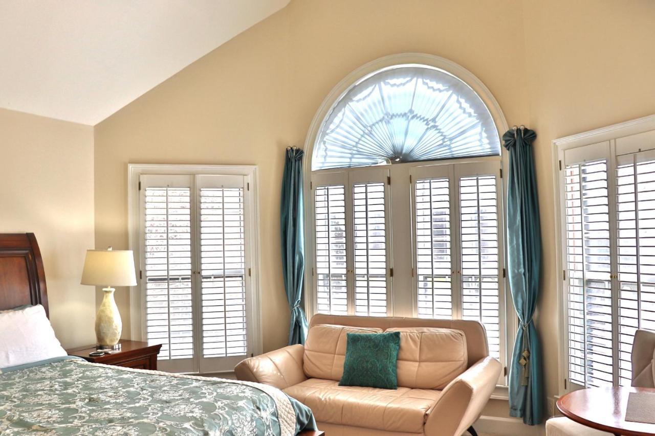 Pleasanton Courtyard Bed And Breakfast Fayetteville Ngoại thất bức ảnh
