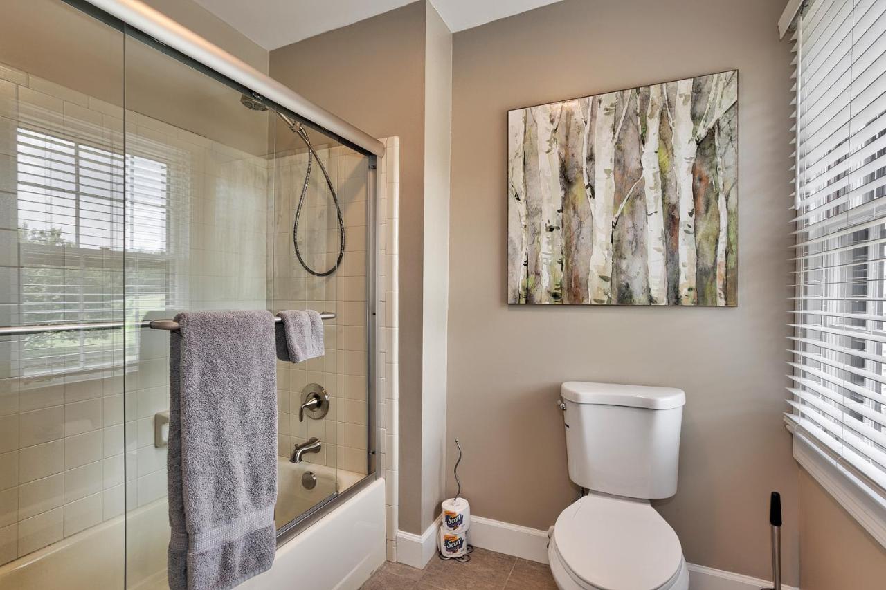 Pleasanton Courtyard Bed And Breakfast Fayetteville Ngoại thất bức ảnh